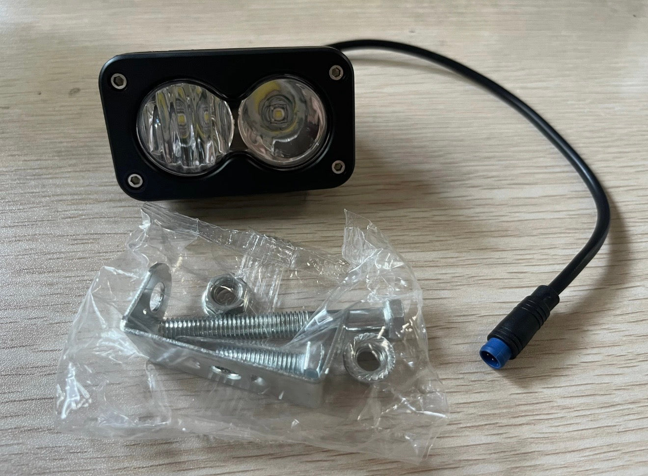 (Manufactured) Plug And Play Baja Light 4 Pin